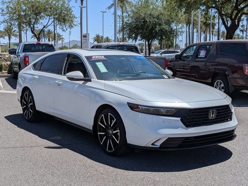 Certified 2025 Honda Accord Touring image 3