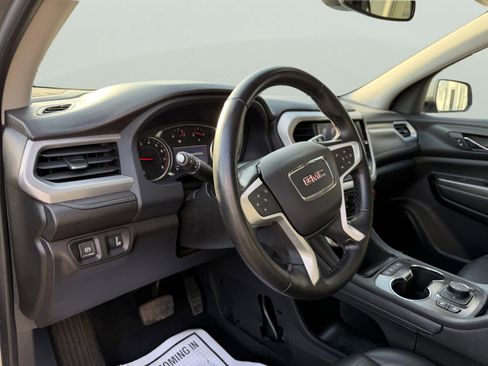 Used 2023 GMC Acadia SLT AWD/4WD image 23