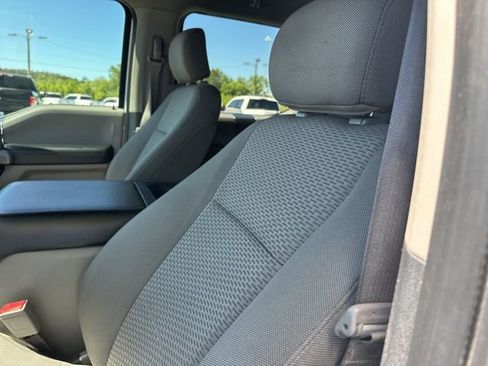 Used 2019 Ford F150 XLT w/ Equipment Group 302A Luxury AWD/4WD image 14