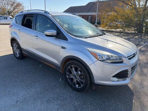 Used 2016 Ford Escape Titanium w/ Equipment Group 301A image 10