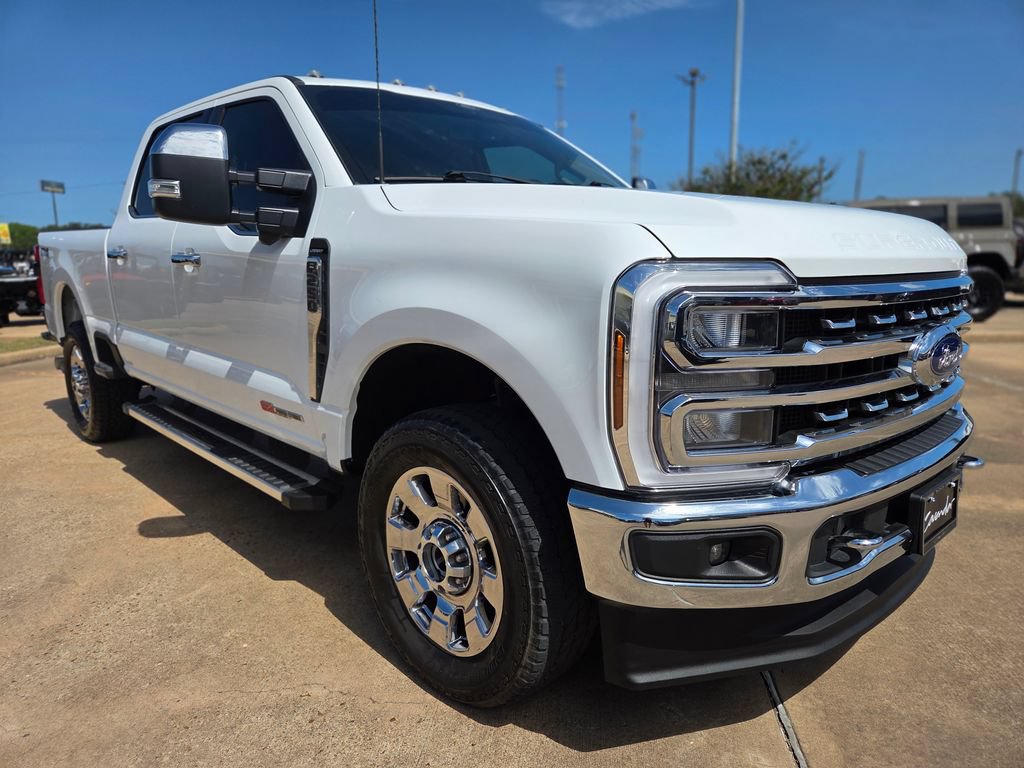 Used 2024 Ford F250 Lariat w/ Chrome Package AWD/4WD image 3