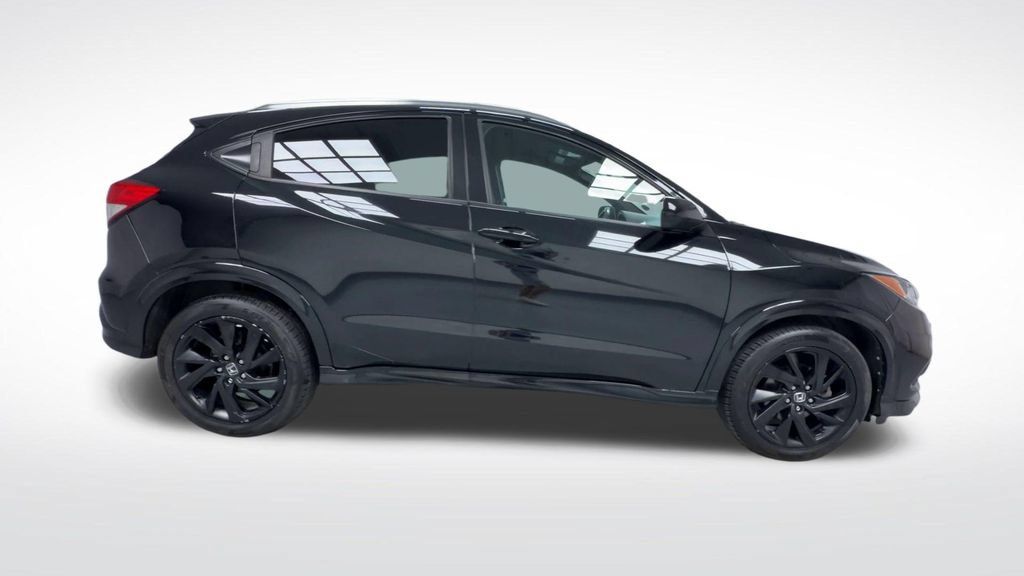 Used 2022 Honda HR-V Sport image 12