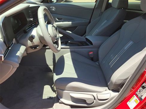 New 2025 Hyundai Elantra Sport image 13