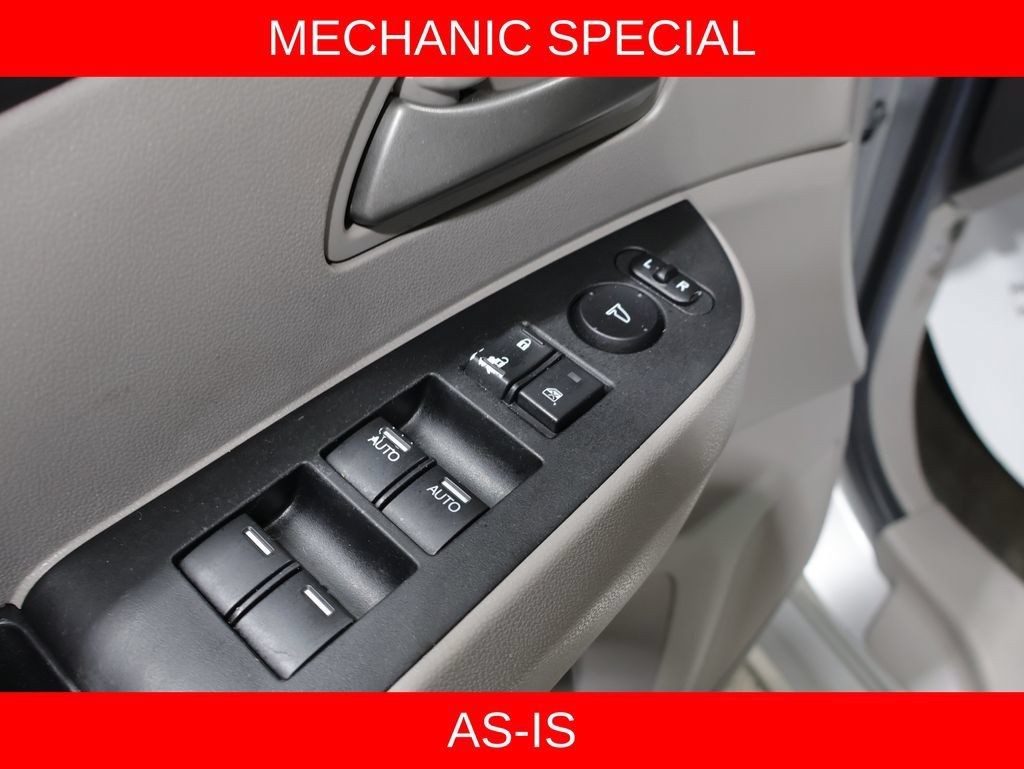 Used 2012 Honda Odyssey Touring image 22