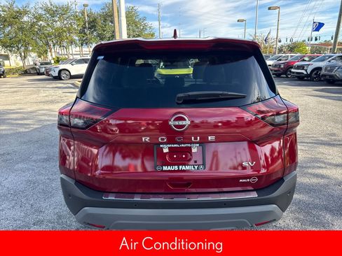Certified 2023 Nissan Rogue SV image 6