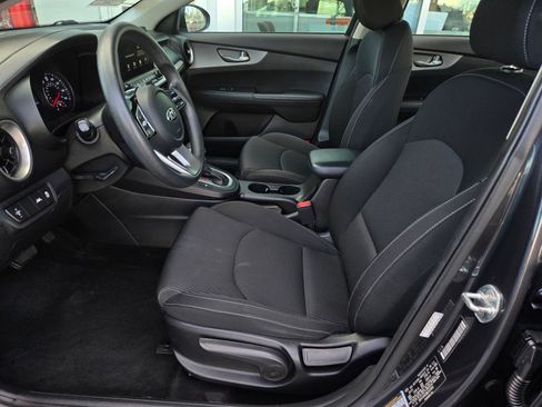 Used 2021 Kia Forte LXS image 14