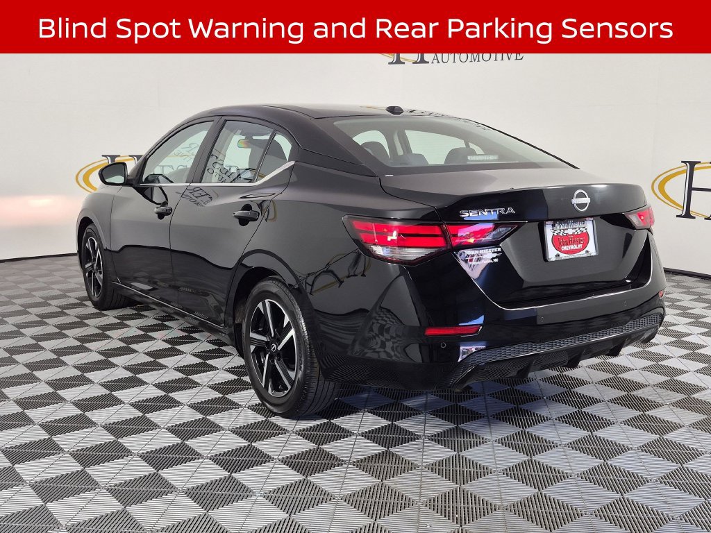 Used 2025 Nissan Sentra SV FWD image 7