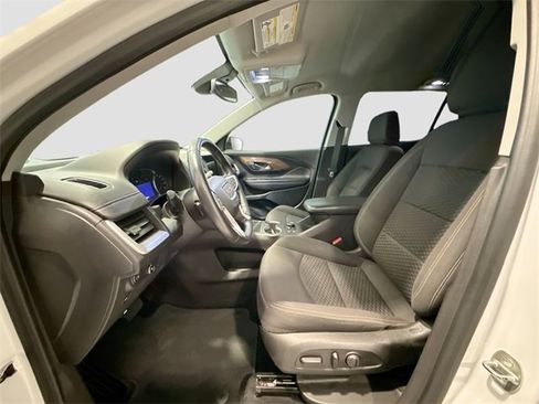 Used 2021 GMC Terrain SLE w/ Driver Convenience Package image 18