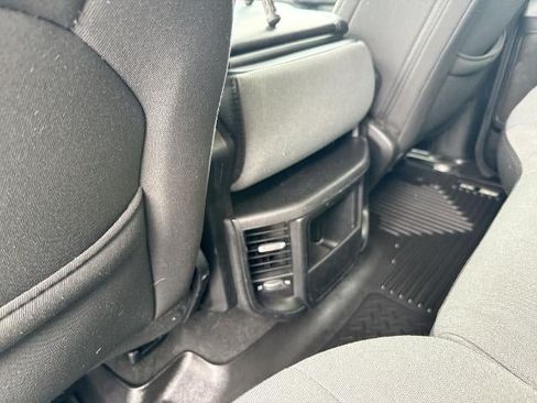 Used 2019 RAM 1500 Big Horn AWD/4WD image 20
