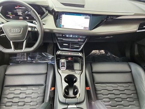 Used 2023 Audi e-tron GT Premium Plus w/ Performance Package image 17