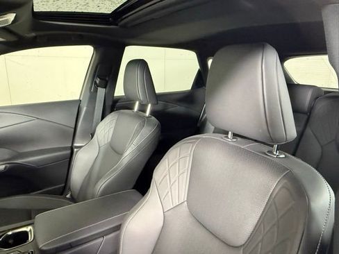 Used 2025 Lexus RX 350 Premium w/ Accessory Package image 7