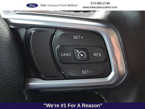 Used 2020 Jeep Wrangler Unlimited Sahara image 19