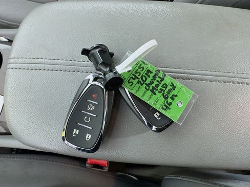 Used 2019 Chevrolet Malibu LT w/ LPO, Convenience Package 2 FWD image 29