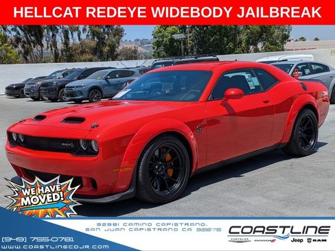 Used 2022 Dodge Challenger SRT Hellcat image 1