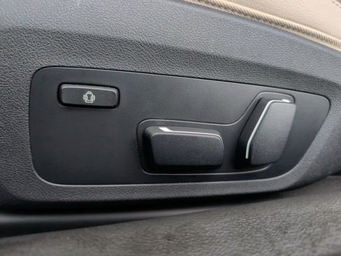 Certified 2024 BMW 230i xDrive Coupe w/ Premium Package image 27