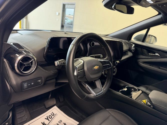 Used 2024 Chevrolet Blazer EV LT AWD/4WD image 14