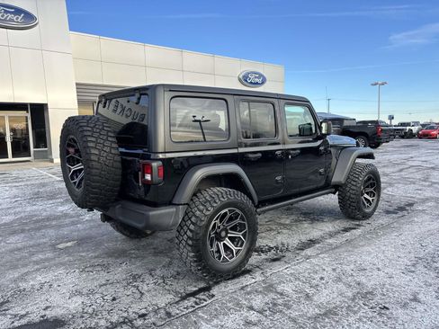 Used 2021 Jeep Wrangler Unlimited Sport image 9