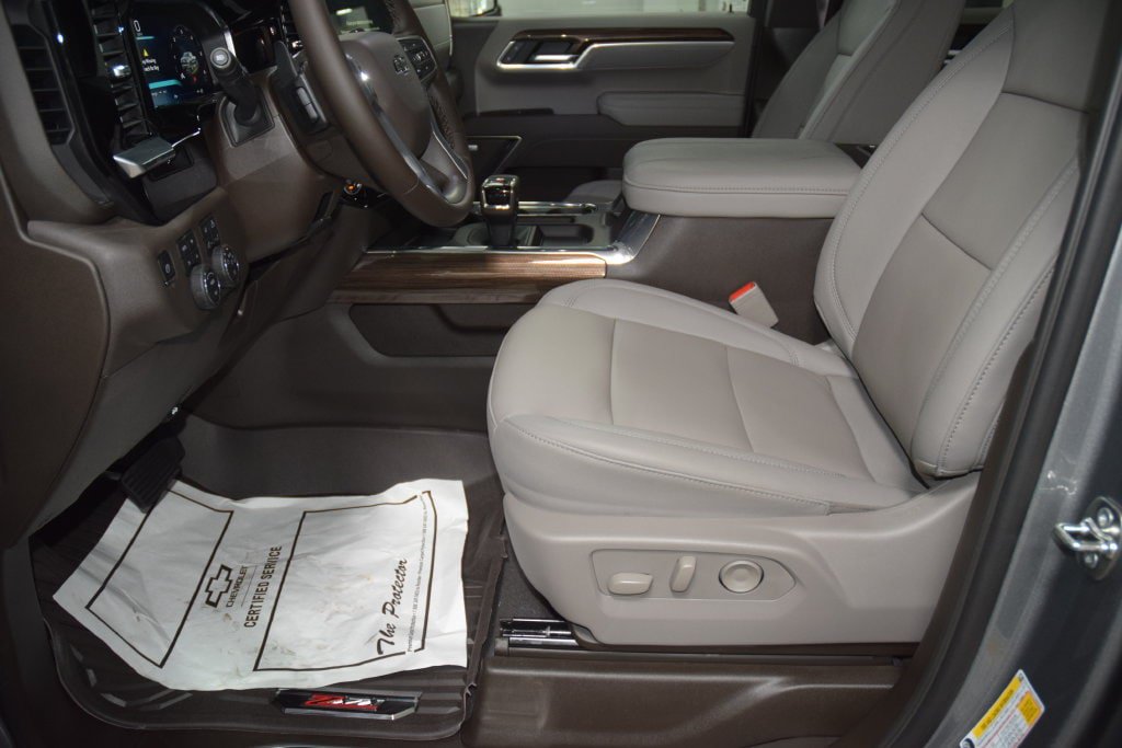 New 2026 Chevrolet Silverado 1500 RST w/ RST All Star Premium Package AWD/4WD image 40