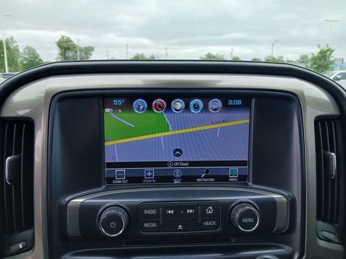 Certified 2018 Chevrolet Silverado 1500 High Country AWD/4WD image 26
