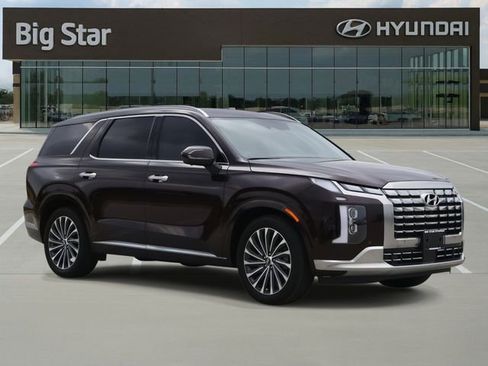 Used 2025 Hyundai Palisade Calligraphy FWD image 6