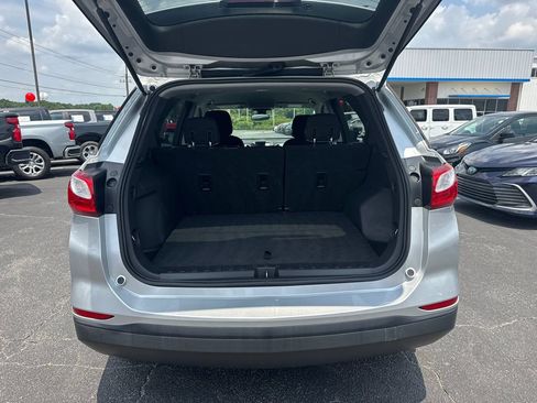 Used 2020 Chevrolet Equinox LS w/ LS Convenience Package FWD image 19