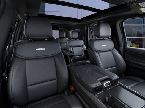 New 2027 Ford Expedition Platinum w/ Stealth Appearance Package RWD image 12