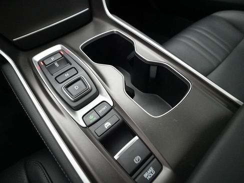 Certified 2022 Honda Accord Touring image 16