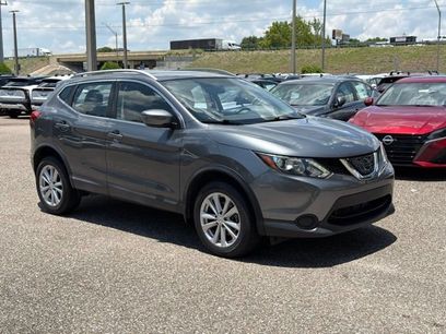 Used 2018 Nissan Rogue Sport SV