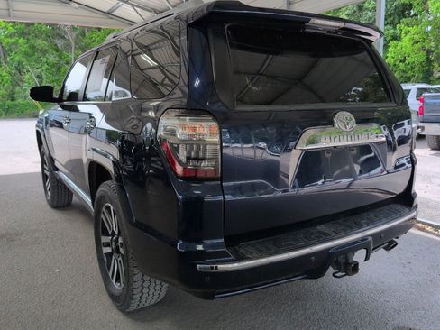 Used 2018 Toyota 4Runner Limited AWD/4WD image 4