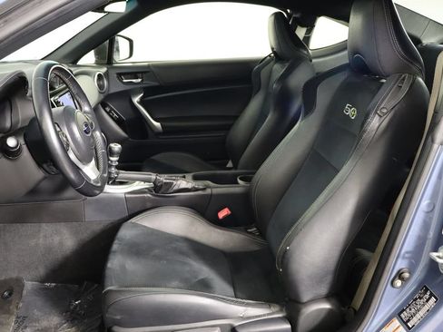 Used 2018 Subaru BRZ Limited w/ 50th Anniversary Edition RWD image 7