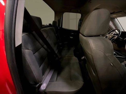 Used 2017 Chevrolet Silverado 1500 LT w/ All Star Edition AWD/4WD image 28