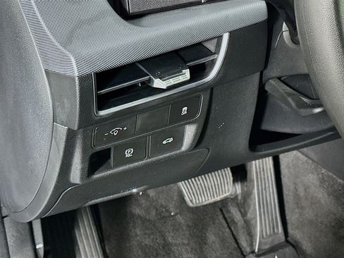 Used 2025 Hyundai Sonata SEL FWD image 17
