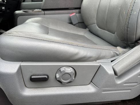 Used 2014 Ford F150 XLT w/ Equipment Group 302A Luxury image 14