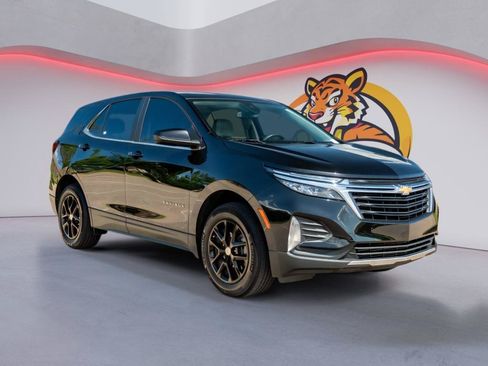 Used 2022 Chevrolet Equinox LT FWD image 3