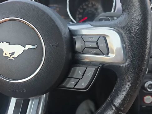 Used 2016 Ford Mustang GT RWD image 17