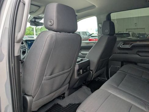 Used 2024 Chevrolet Silverado 1500 LT Trail Boss w/ Convenience Package II AWD/4WD image 25