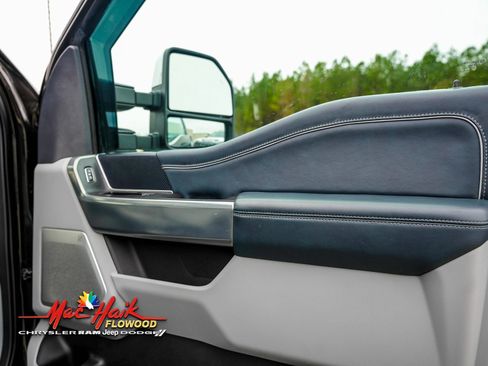 Used 2024 Ford F350 Limited image 19