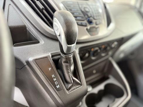 Used 2015 Ford Transit 150 XLT image 35