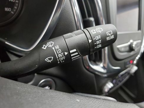 Used 2022 Chevrolet Equinox LT image 35