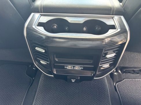 Used 2024 RAM 2500 Laramie w/ Night Edition AWD/4WD image 37