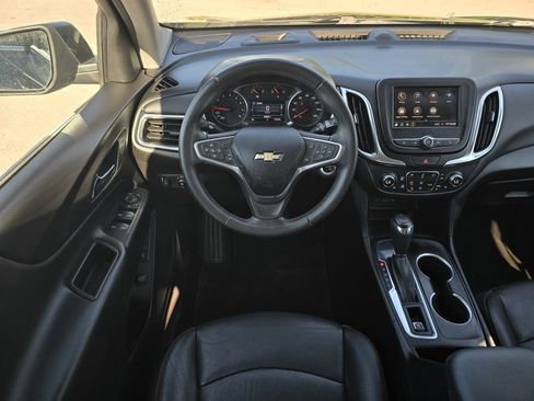 Used 2021 Chevrolet Equinox LT FWD image 13