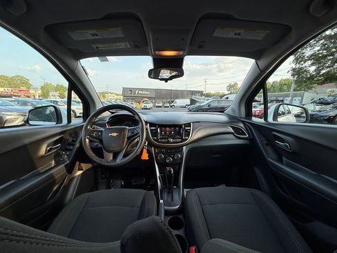 Used 2020 Chevrolet Trax LS w/ Tint and Cruise Package image 17