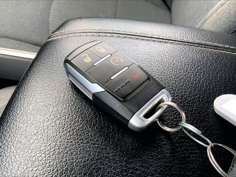 Used 2020 RAM 2500 Lone Star w/ Night Edition image 13