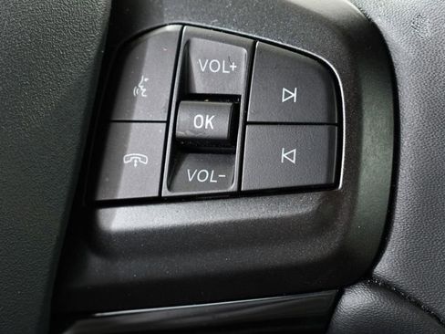 Used 2025 Ford Mustang Mach-E Premium image 30