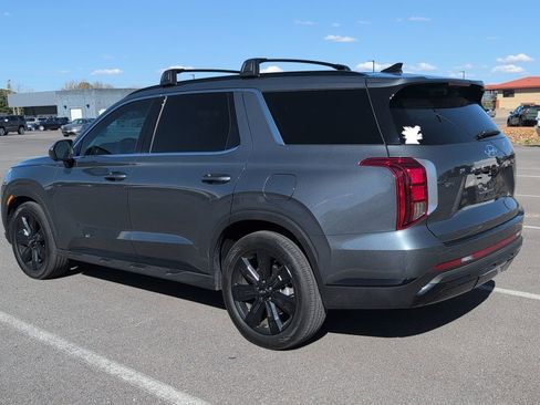Used 2025 Hyundai Palisade XRT FWD image 2