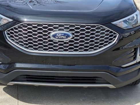 Used 2024 Ford Edge SEL w/ Convenience Package image 9