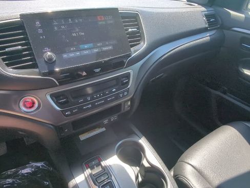 Used 2022 Honda Pilot Special Edition image 17