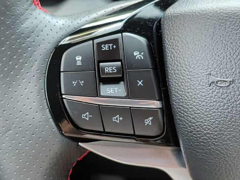 Used 2026 Ford Explorer ST-Line AWD/4WD image 12