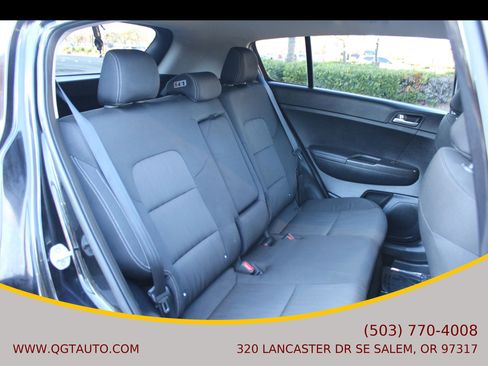 Used 2017 Kia Sportage LX image 19