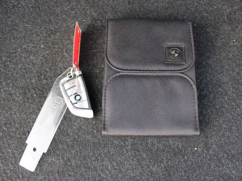 Used 2020 BMW 540i xDrive w/ Executive Package image 32